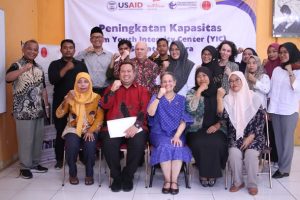 YIS Foto Bersama Bu Dubes AS dan Timnya (HAPSARI, 25/9/2024)