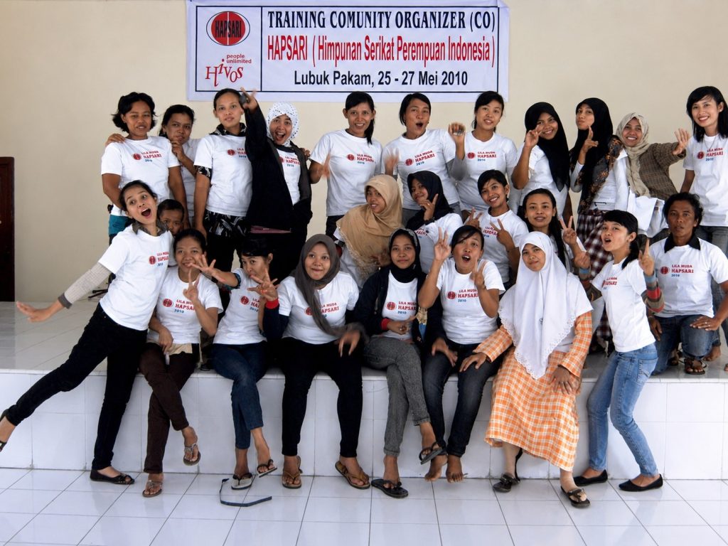 Training Community Organizer (CO) adalah Pelatihan Pengorganisasian untuk Kader HAPSARI Angkatan Kedua tahun 2010. Meraka adalah para Kader Muda dari serikat-serikat anggota HAPSARI.